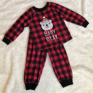 💚3/$15 - 2T Pajama Set